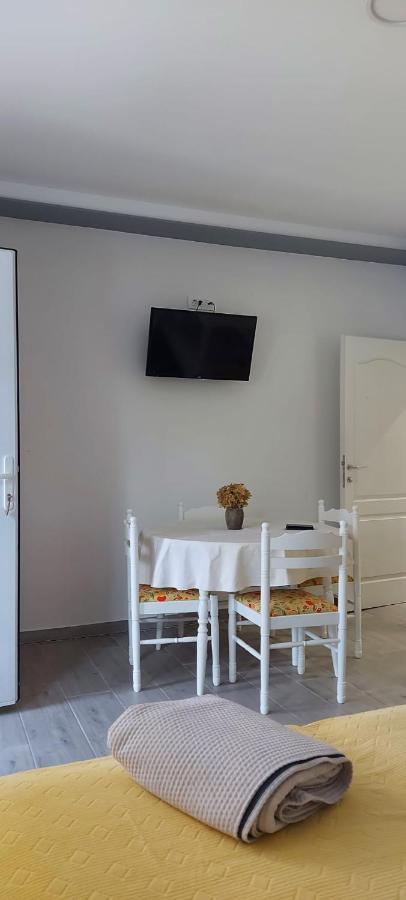 Top Location Živogošće Екстериор снимка