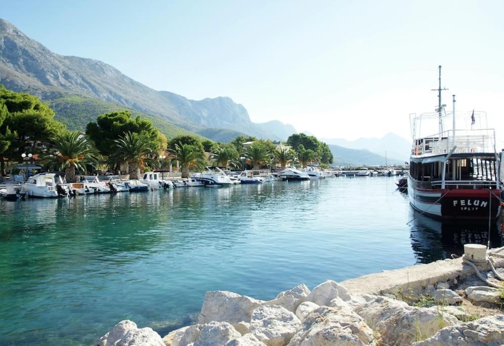 Top Location Živogošće Екстериор снимка